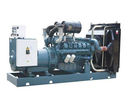 640KW斗山柴油發(fā)電機組